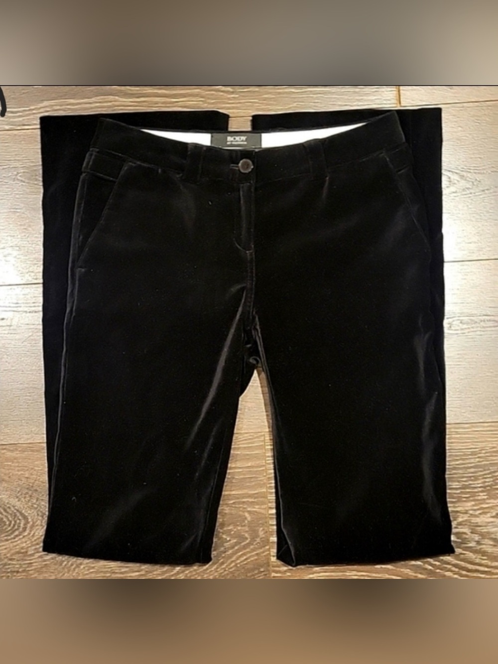 VICTORIA'S SECRET BODY BY VICTORIA VELVET CHRISTIE FIT FLARE PANTS, 2 (26). B13